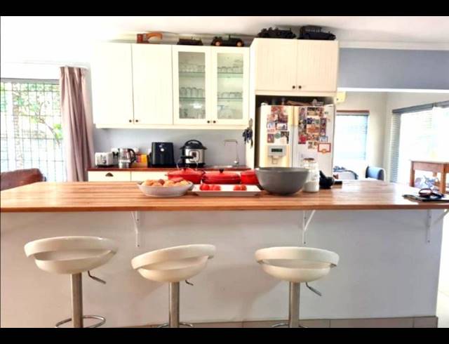 4 BEDROOM HOUSE FOR SALE IN MEER EN SEE